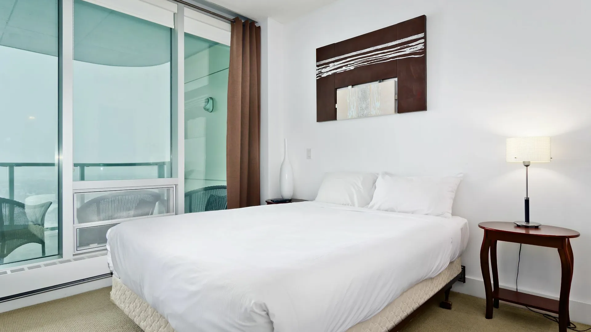 Apartment Suite Digs Arriva Calgary
